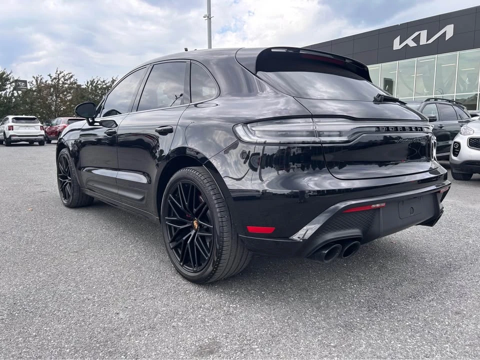 2023 Porsche Macan T - Image 3 of 8