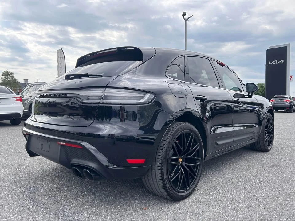 2023 Porsche Macan T - Image 4 of 8