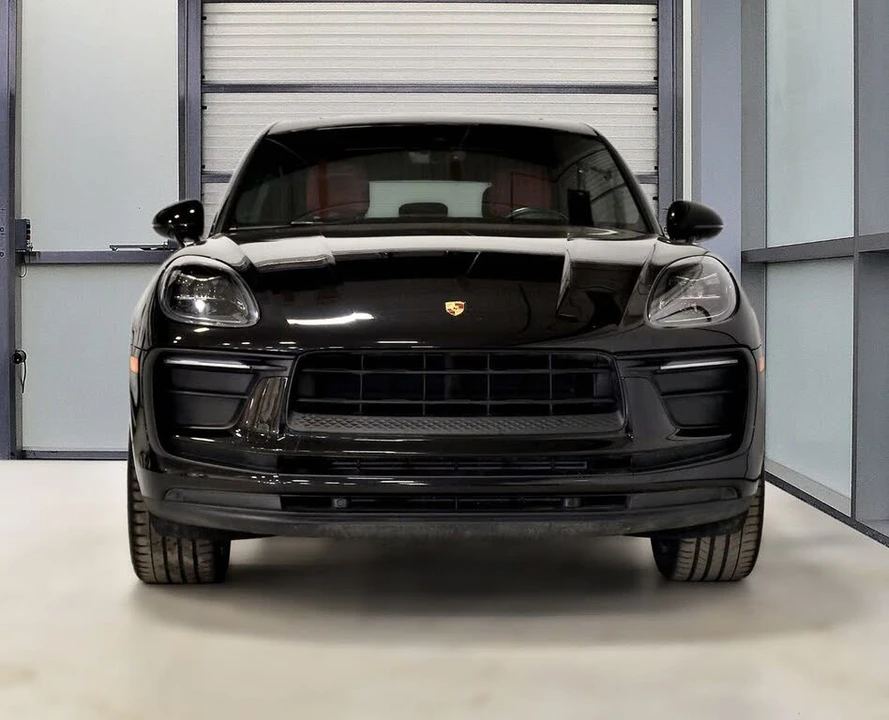 2023 Porsche Macan - Image 5 of 20