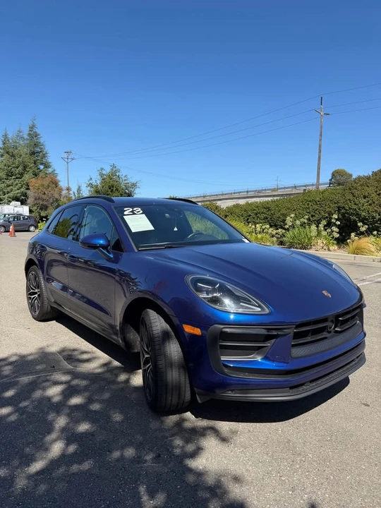 2023 Porsche Macan - Image 4 of 11