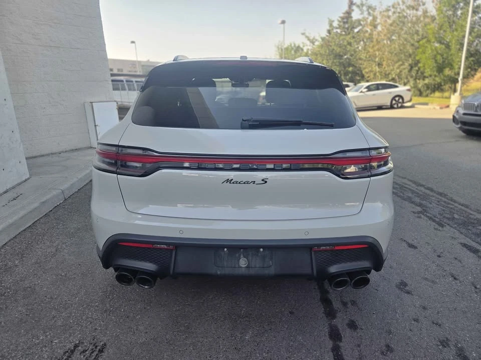 2023 Porsche Macan - Image 7 of 19