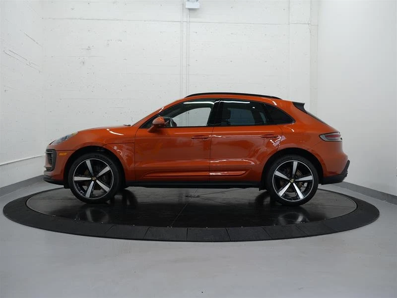2023 Porsche Macan - Image 5 of 20