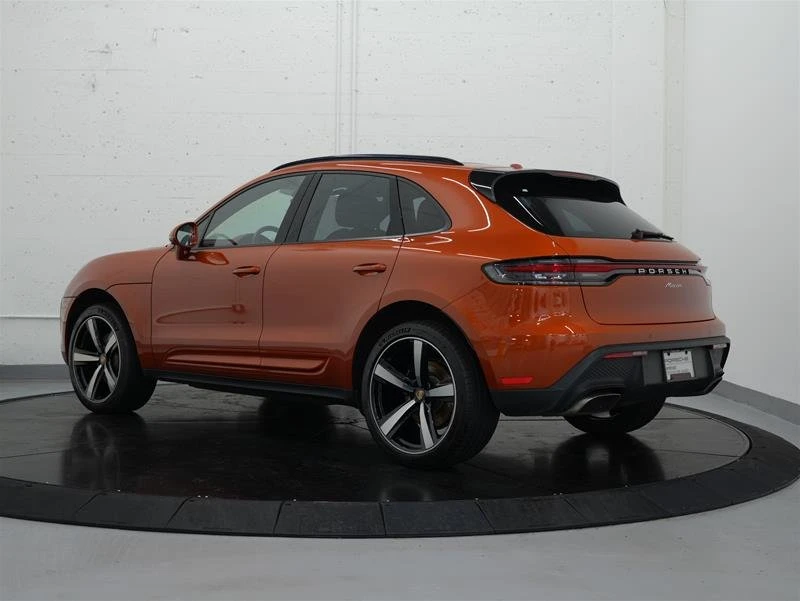 2023 Porsche Macan - Image 6 of 20
