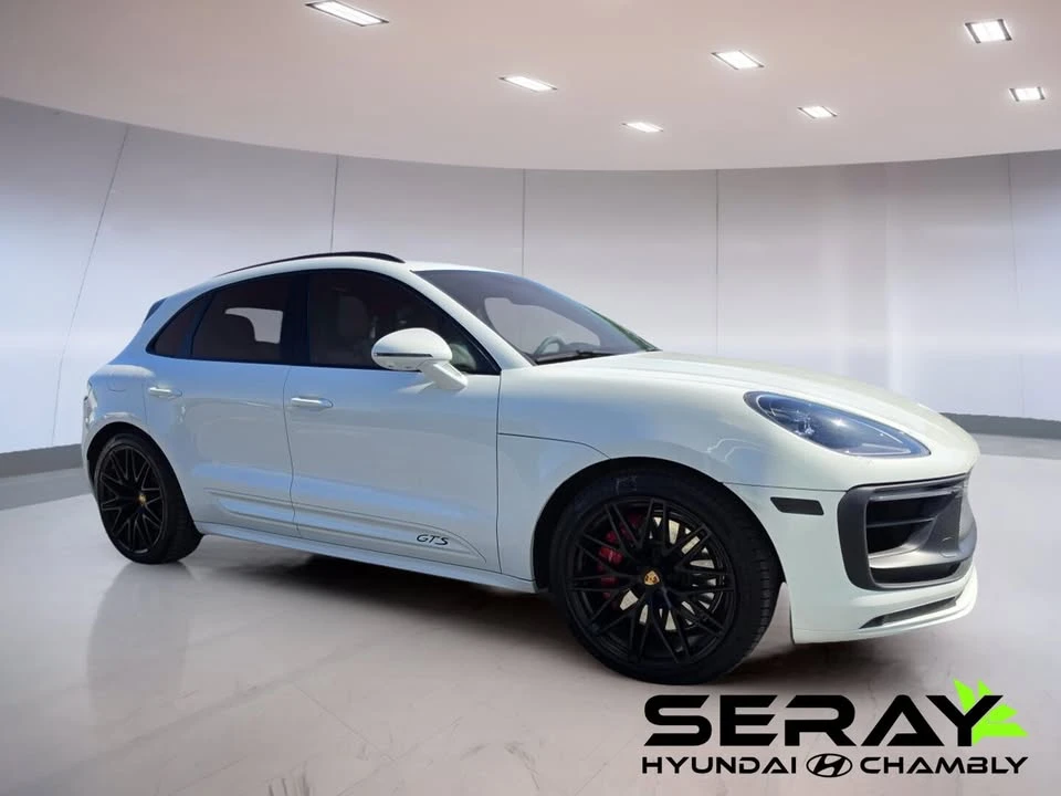 2023 Porsche Macan - Image 5 of 16