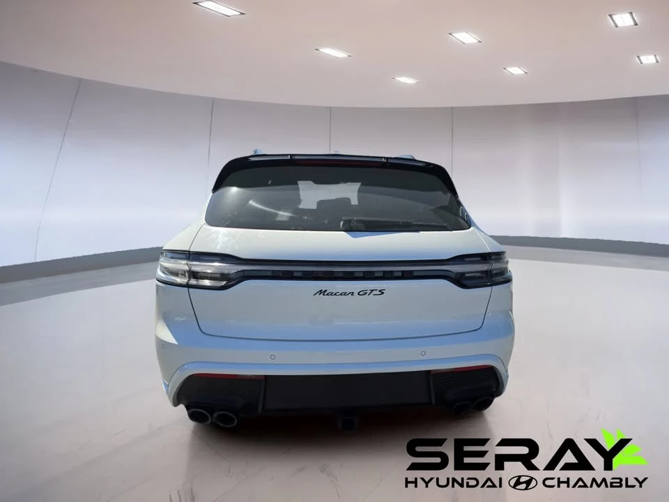 2023 Porsche Macan - Image 3 of 16