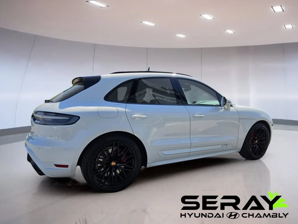 2023 Porsche Macan - Image 4 of 16