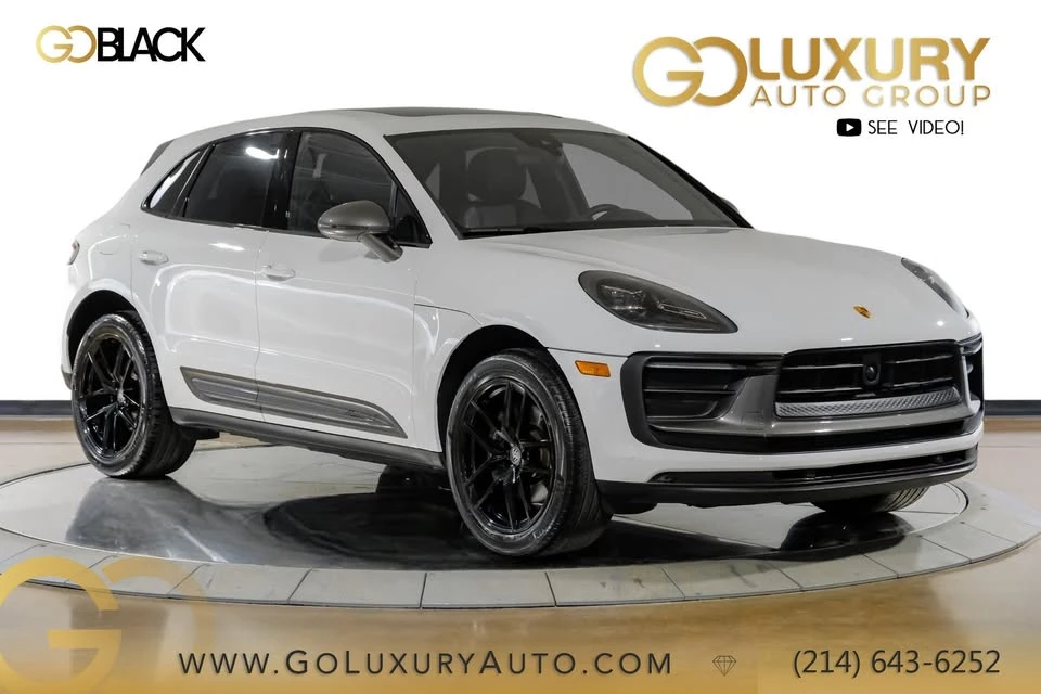 2023 Porsche Macan - Image 3 of 17