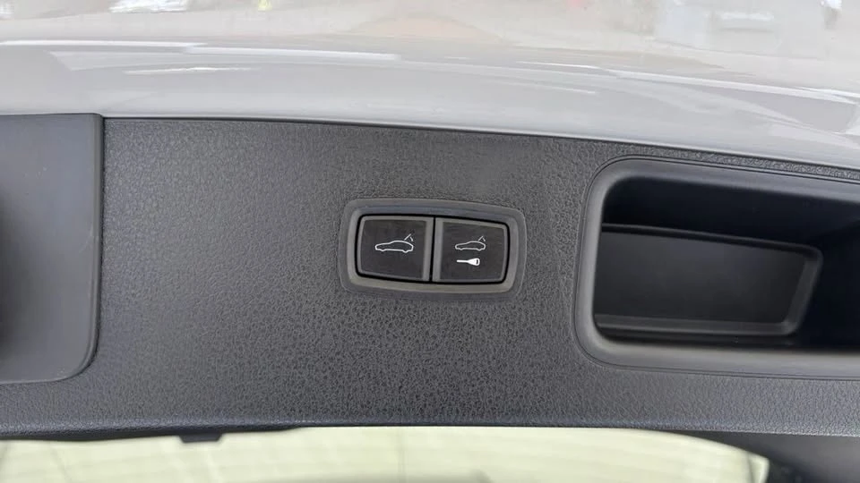 2023 Porsche Macan GTS - Image 8 of 20