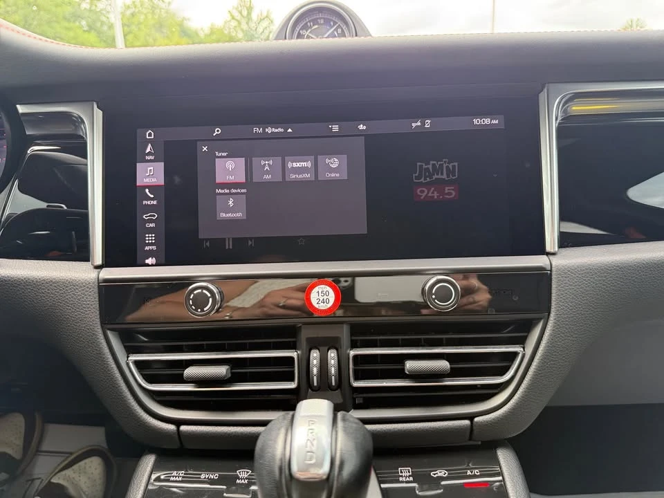 2023 Porsche Macan T - Image 15 of 20