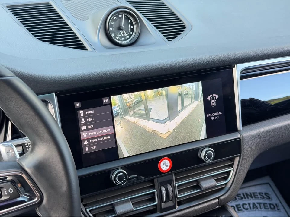 2023 Porsche Macan - Image 20 of 20