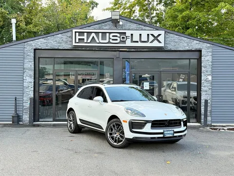 2023 Porsche Macan