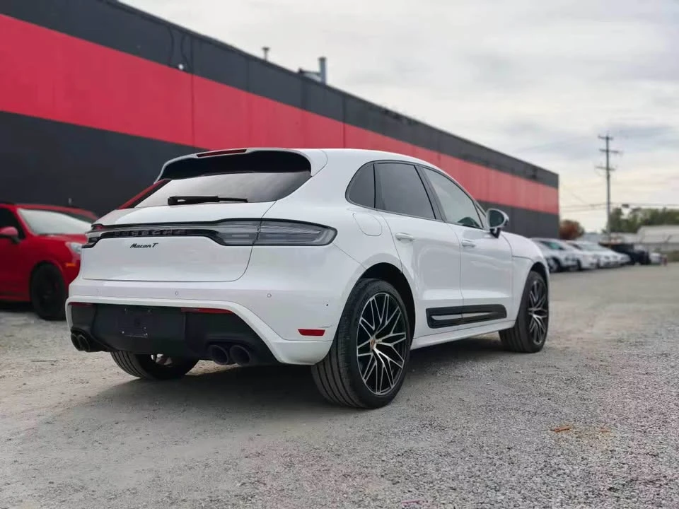 2023 Porsche Macan - Image 3 of 20