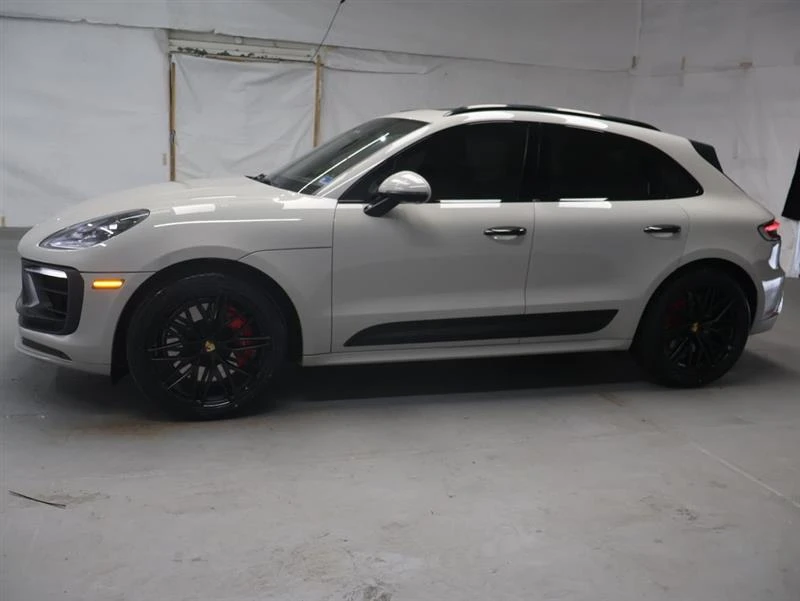2023 Porsche Macan - Image 3 of 19