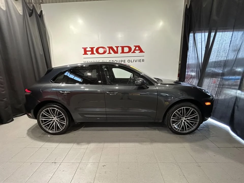 2023 Porsche Macan - Image 4 of 20