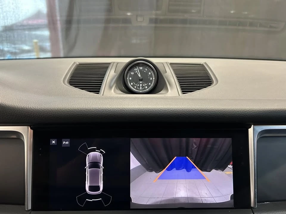 2023 Porsche Macan - Image 20 of 20