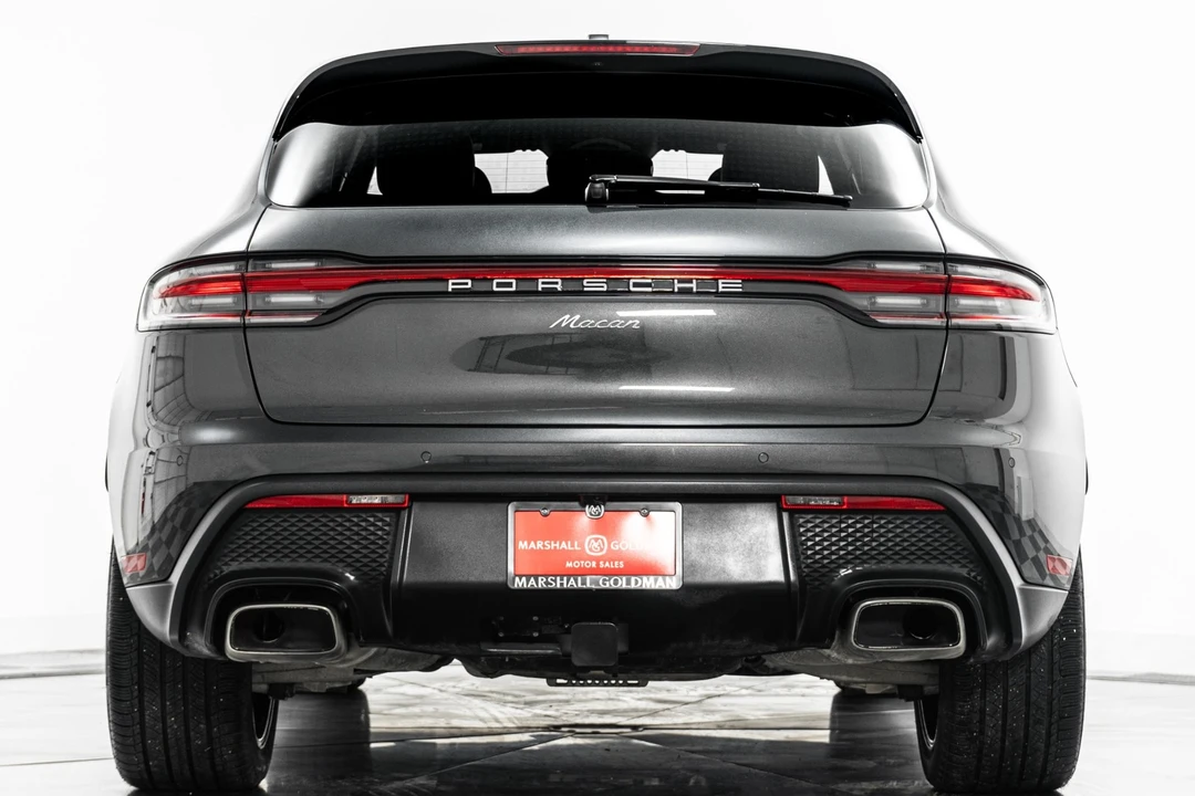 2023 Porsche Macan - Image 8 of 21