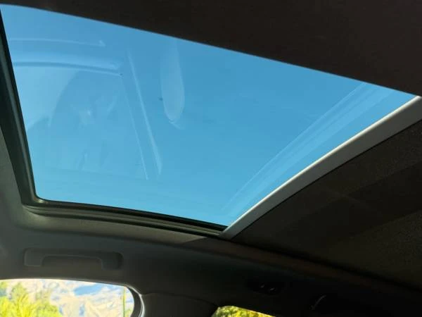 2023 Porsche Macan S - Image 5 of 15