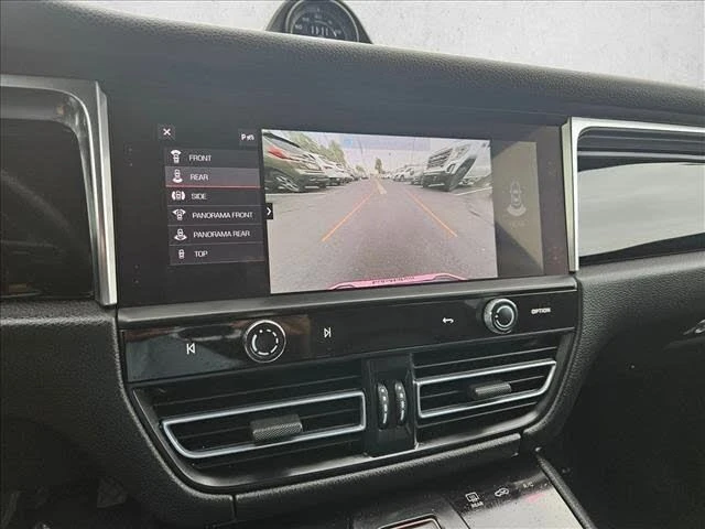 2023 Porsche Macan S - Image 14 of 19
