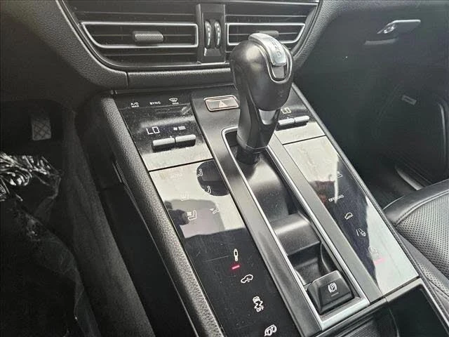 2023 Porsche Macan S - Image 11 of 19