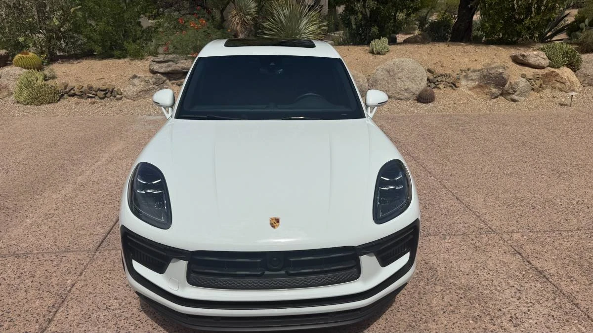 2023 Porsche Macan S - Image 8 of 20