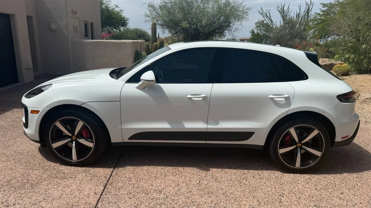 2023 Porsche Macan S - Image 2 of 20