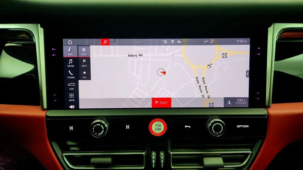 2023 Porsche Macan S - Image 19 of 27