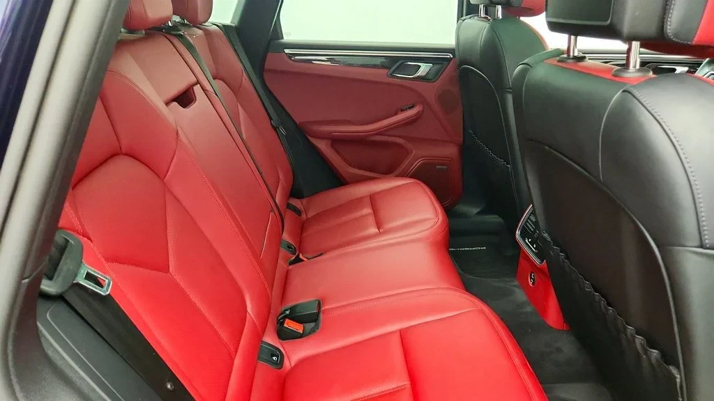 2023 Porsche Macan S - Image 23 of 27