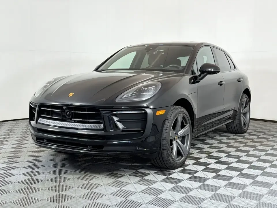 2023 Porsche Macan S - Image 11 of 13