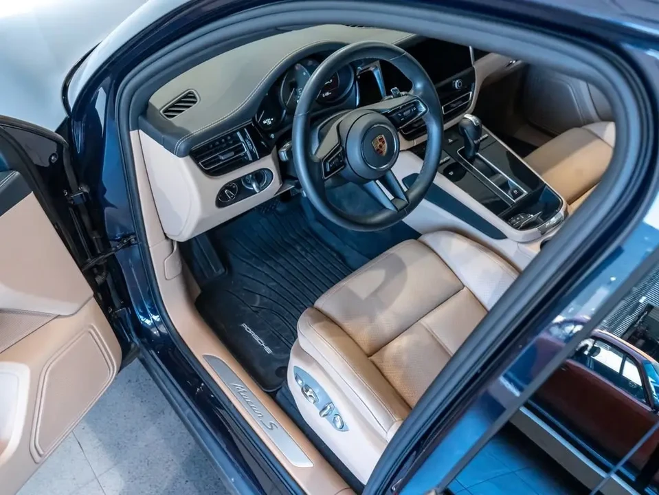 2023 Porsche Macan S - Image 4 of 12