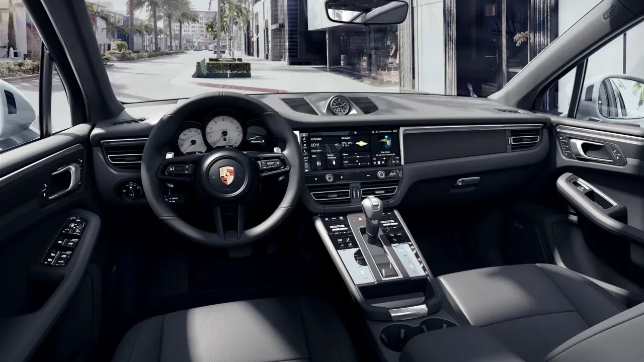 2023 Porsche Macan S - Image 4 of 13