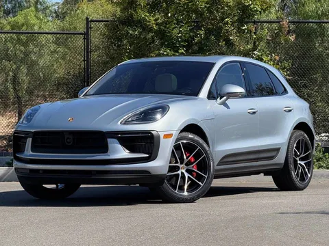 2023 Porsche Macan S