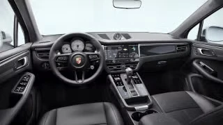 2023 Porsche Macan S - Image 25 of 30