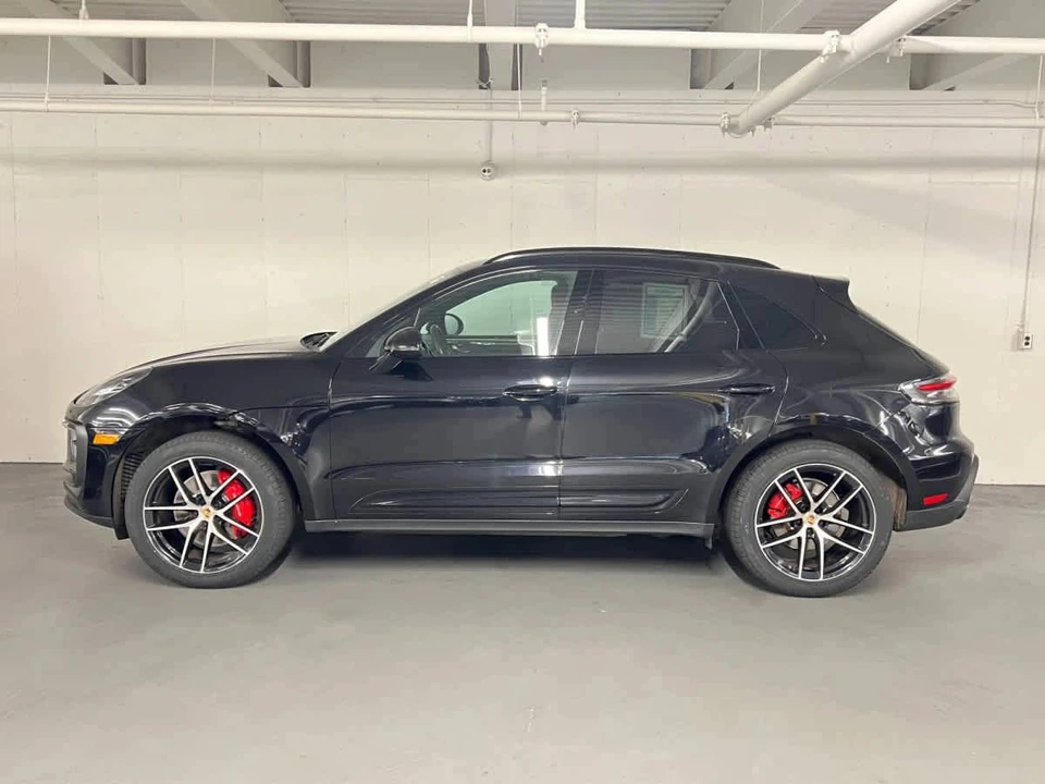 2023 Porsche Macan S - Image 2 of 5