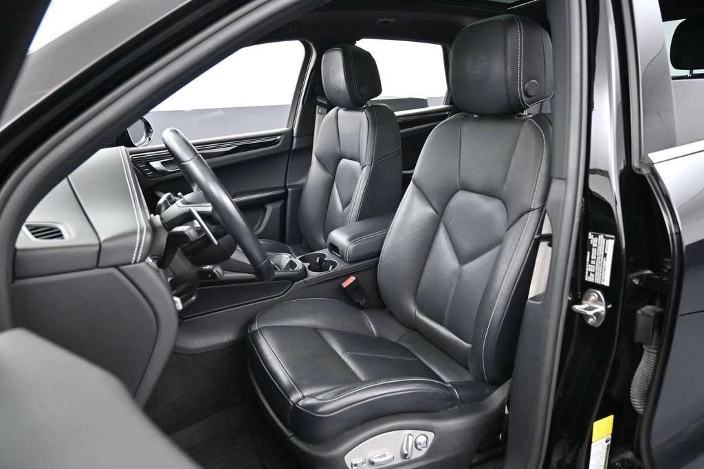 2023 Porsche Macan S - Image 5 of 5