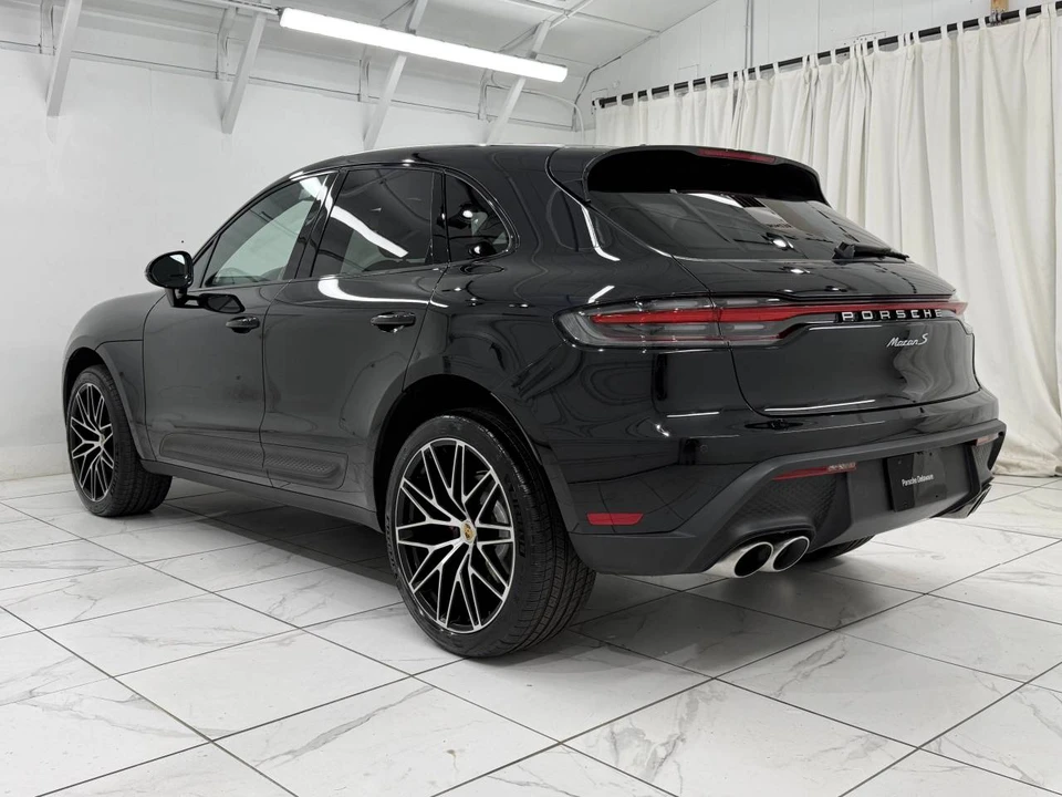 2023 Porsche Macan S - Image 3 of 5