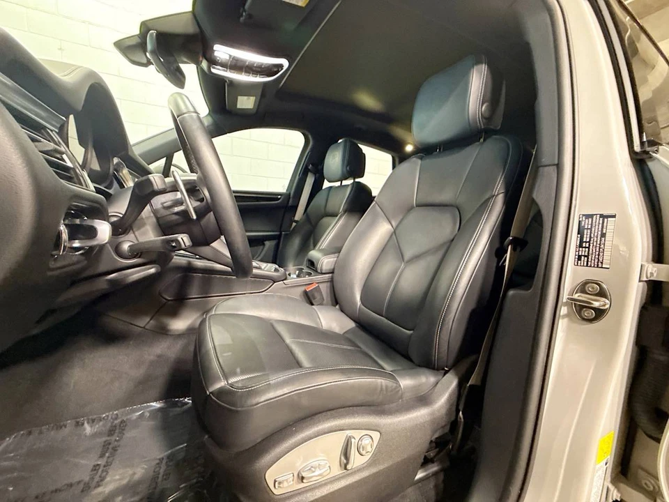 2023 Porsche Macan S - Image 5 of 5