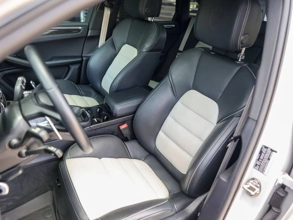 2023 Porsche Macan S - Image 5 of 5
