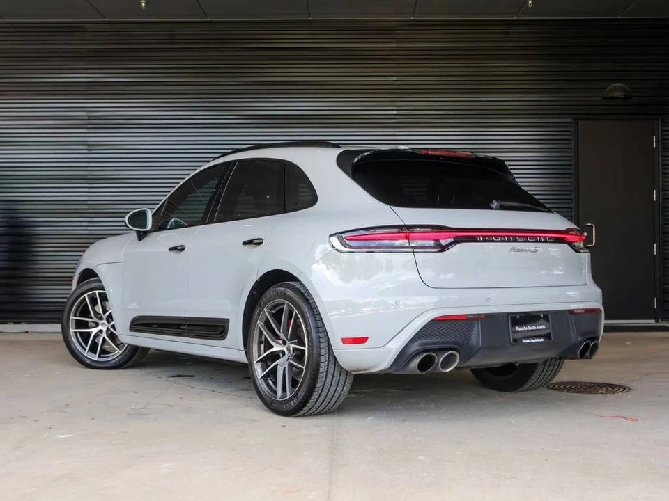 2023 Porsche Macan S - Image 3 of 5
