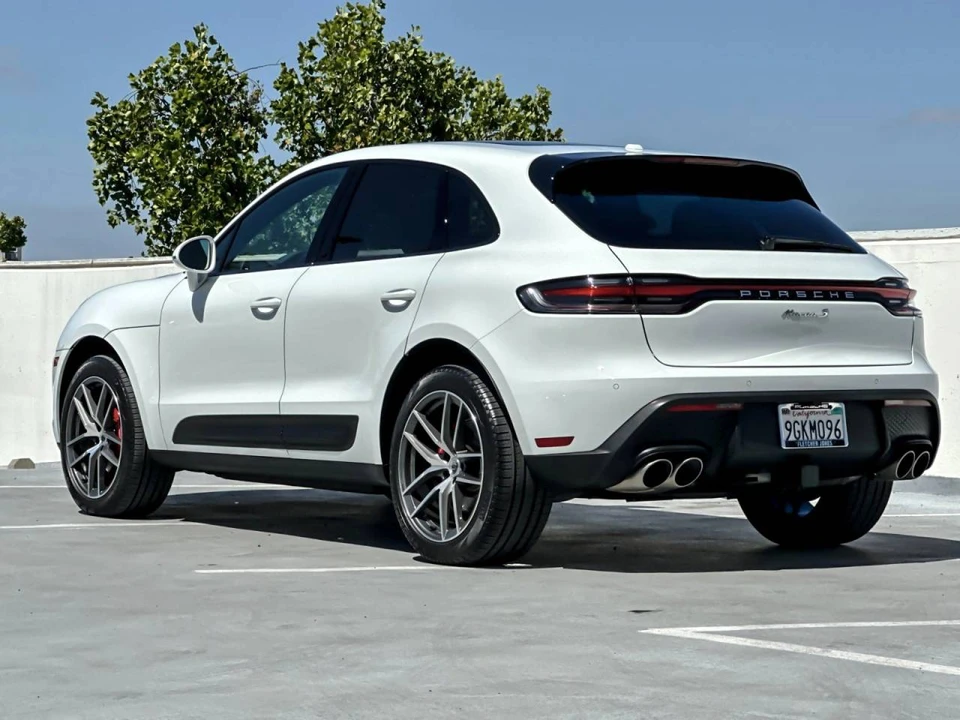 2023 Porsche Macan S - Image 3 of 5