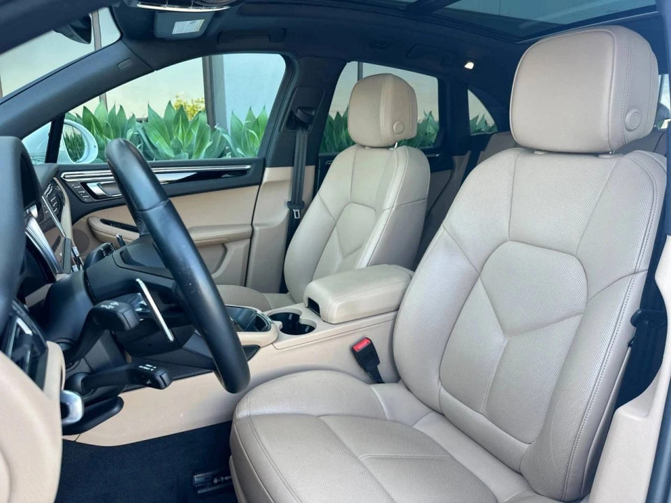 2023 Porsche Macan S - Image 5 of 5