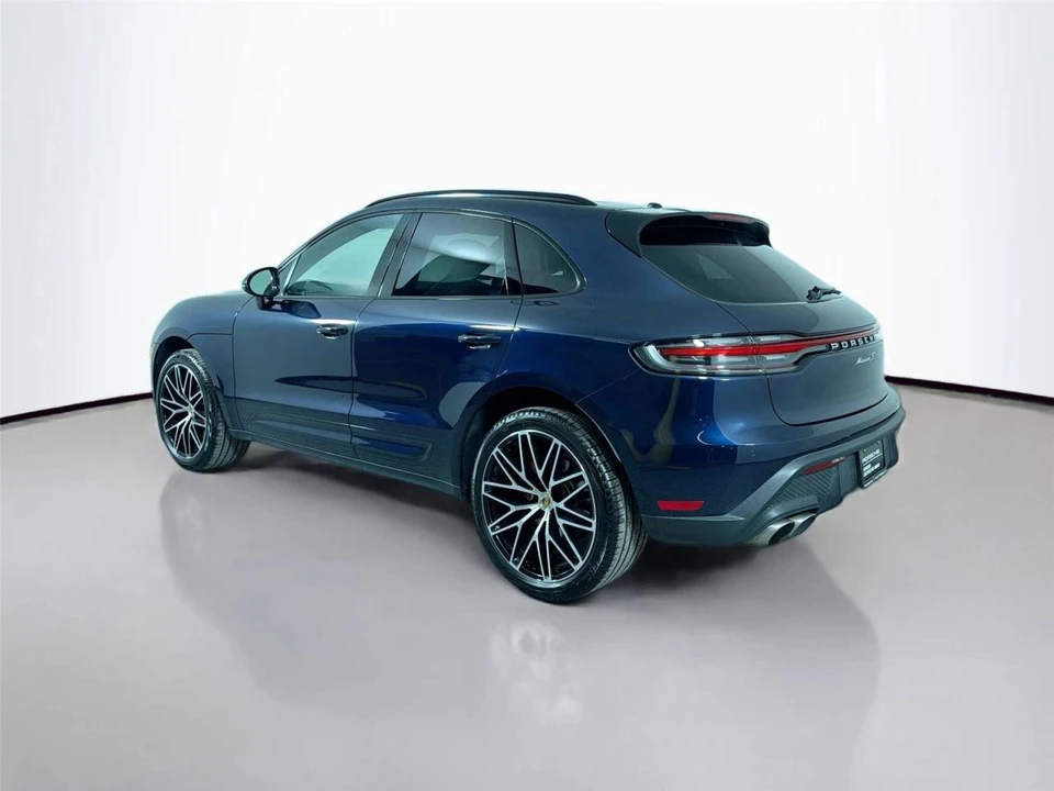 2023 Porsche Macan S - Image 3 of 5