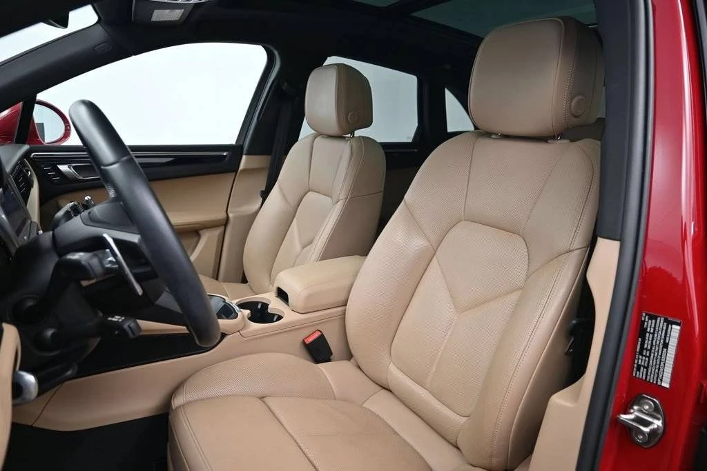 2023 Porsche Macan S - Image 5 of 5