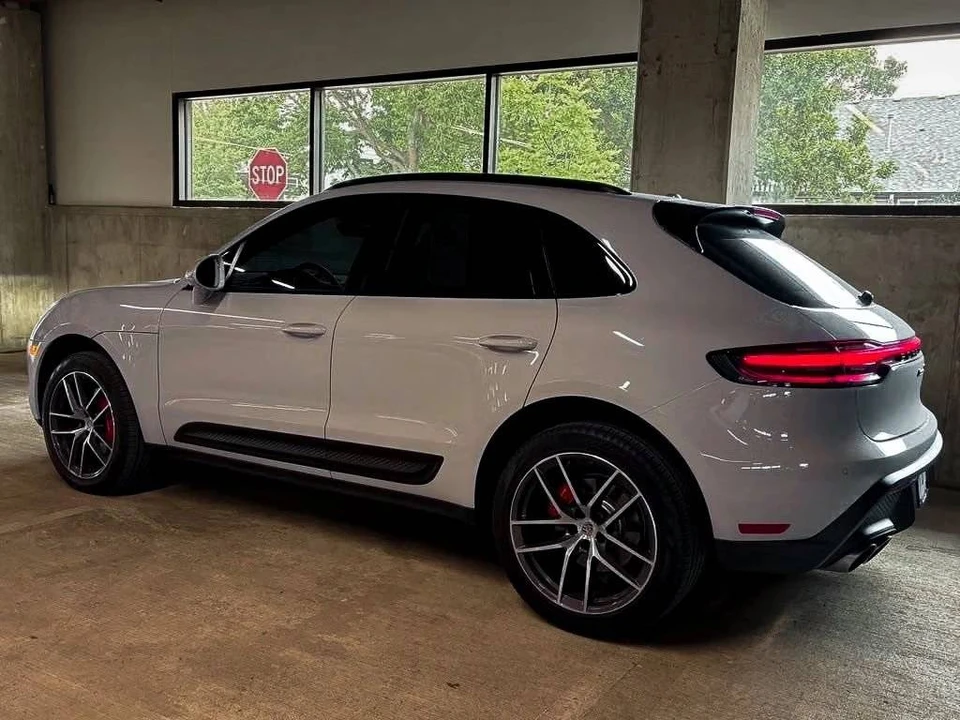 2023 Porsche Macan S - Image 2 of 5