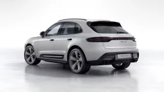 2023 Porsche Macan S - Image 17 of 30