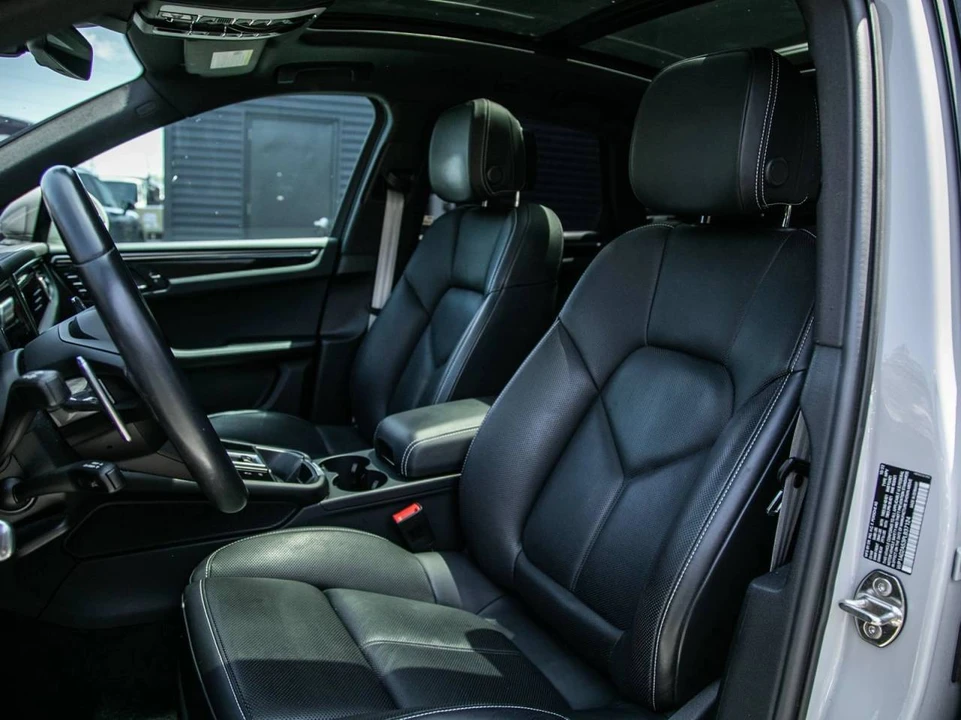 2023 Porsche Macan S - Image 5 of 5