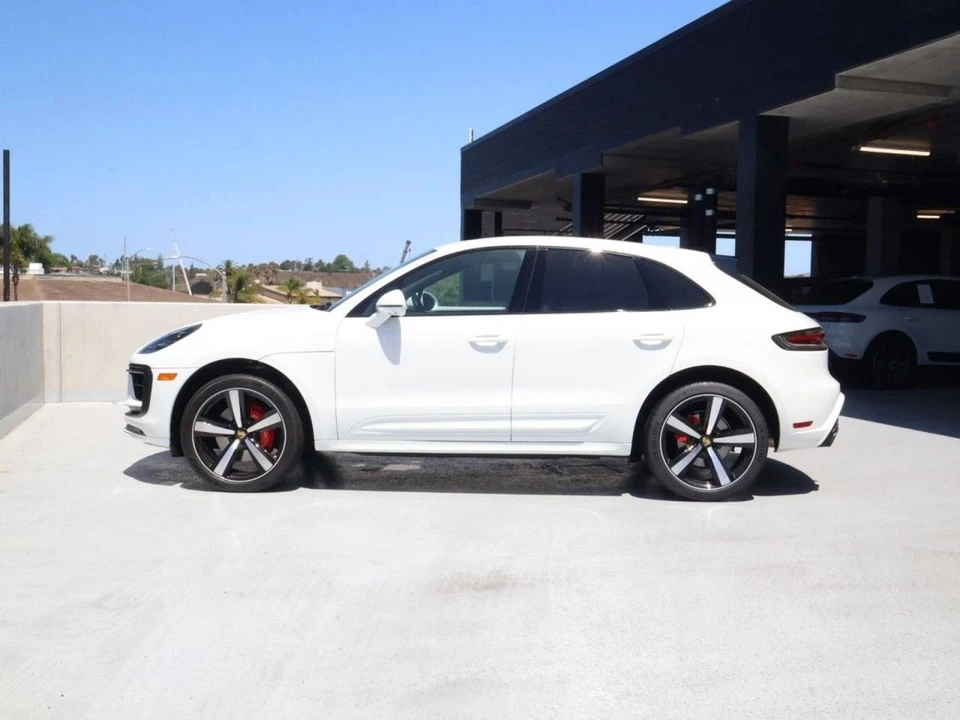 2023 Porsche Macan S - Image 2 of 5