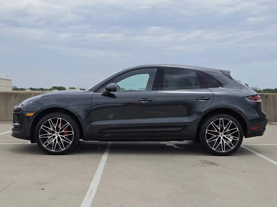 2023 Porsche Macan S - Image 2 of 5
