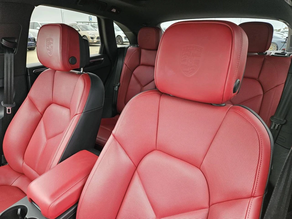 2023 Porsche Macan S - Image 5 of 5