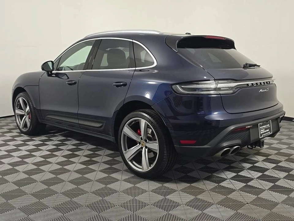 2023 Porsche Macan S - Image 3 of 5