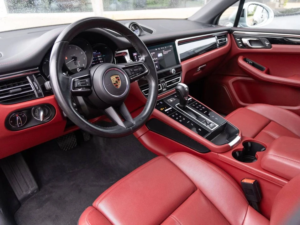 2023 Porsche Macan S - Image 3 of 5